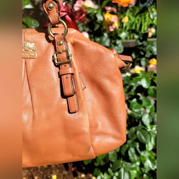 Coach Madison Juliette Leather Shoulder Bag - Picture 13 of 15